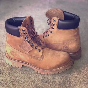 Medium Brown Timberland Boots (Men’s Size 8)